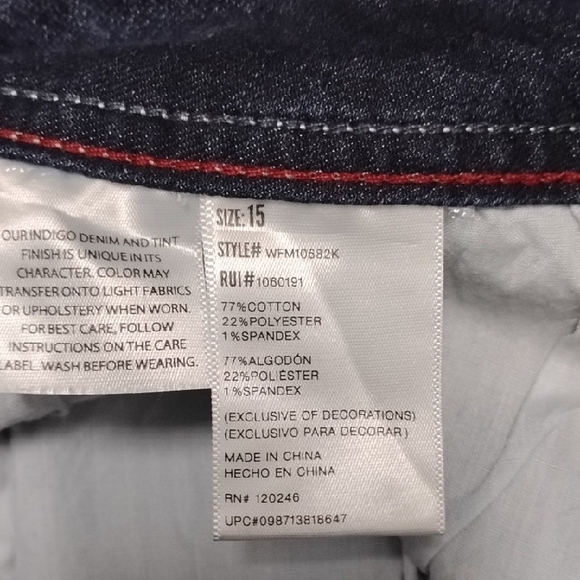 Wallflower Distressed Ankle Jeans in Dark Blue - Picture 2 of 7